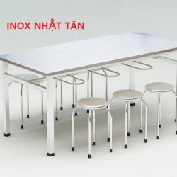 ban-an-inox-cong-nghiep-co-gia-treo-ghe-03