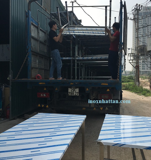 ban-an-inox-02